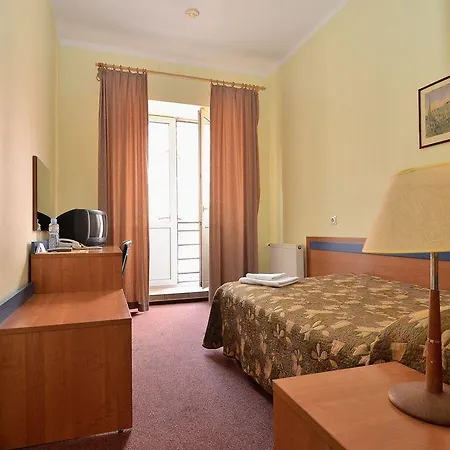 Mikotel Hotel 2*